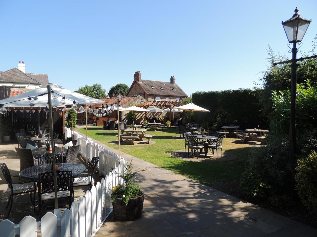 The Angel At Topcliffe Buitenkant foto